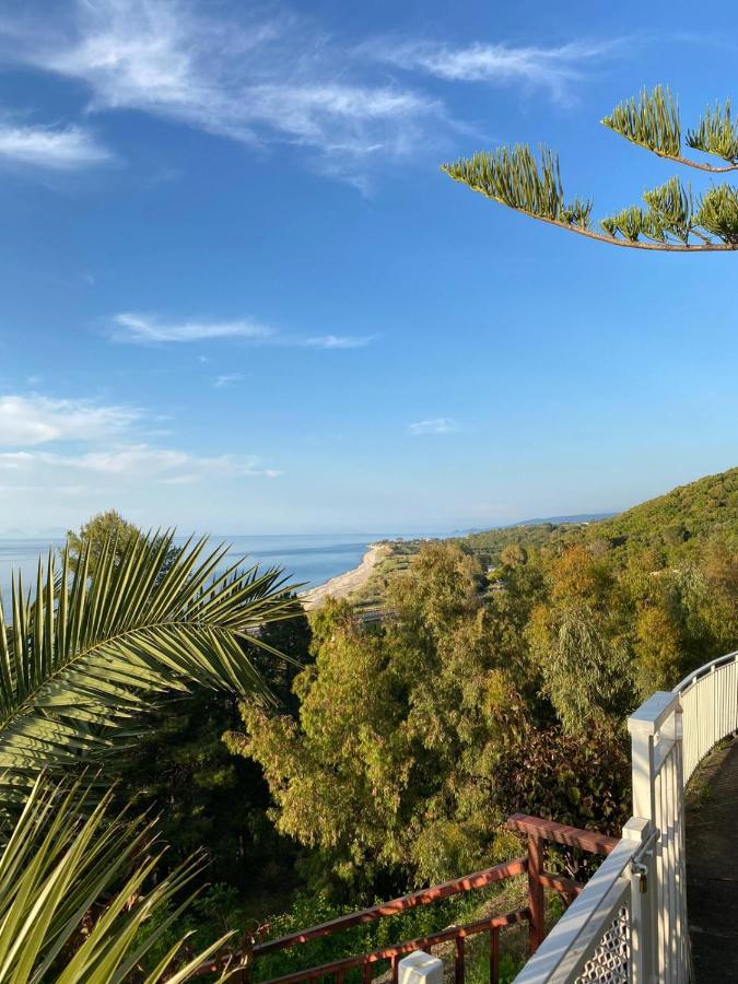 Villetta Sul Mare Acquedolci Buitenkant foto