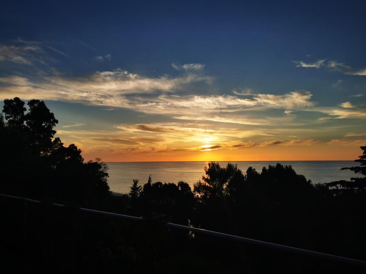 Villetta Sul Mare Acquedolci Buitenkant foto