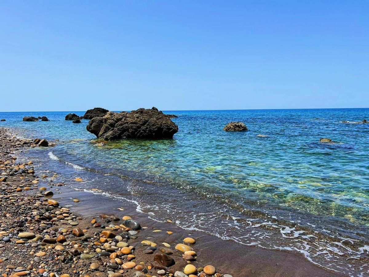 Villetta Sul Mare Acquedolci Buitenkant foto