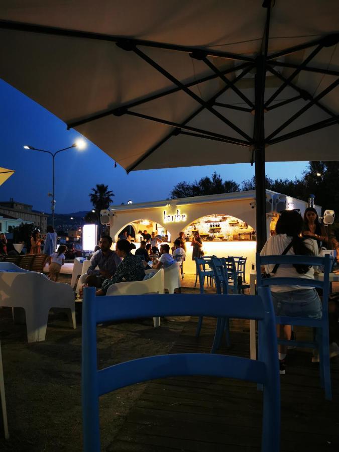 Villetta Sul Mare Acquedolci Buitenkant foto