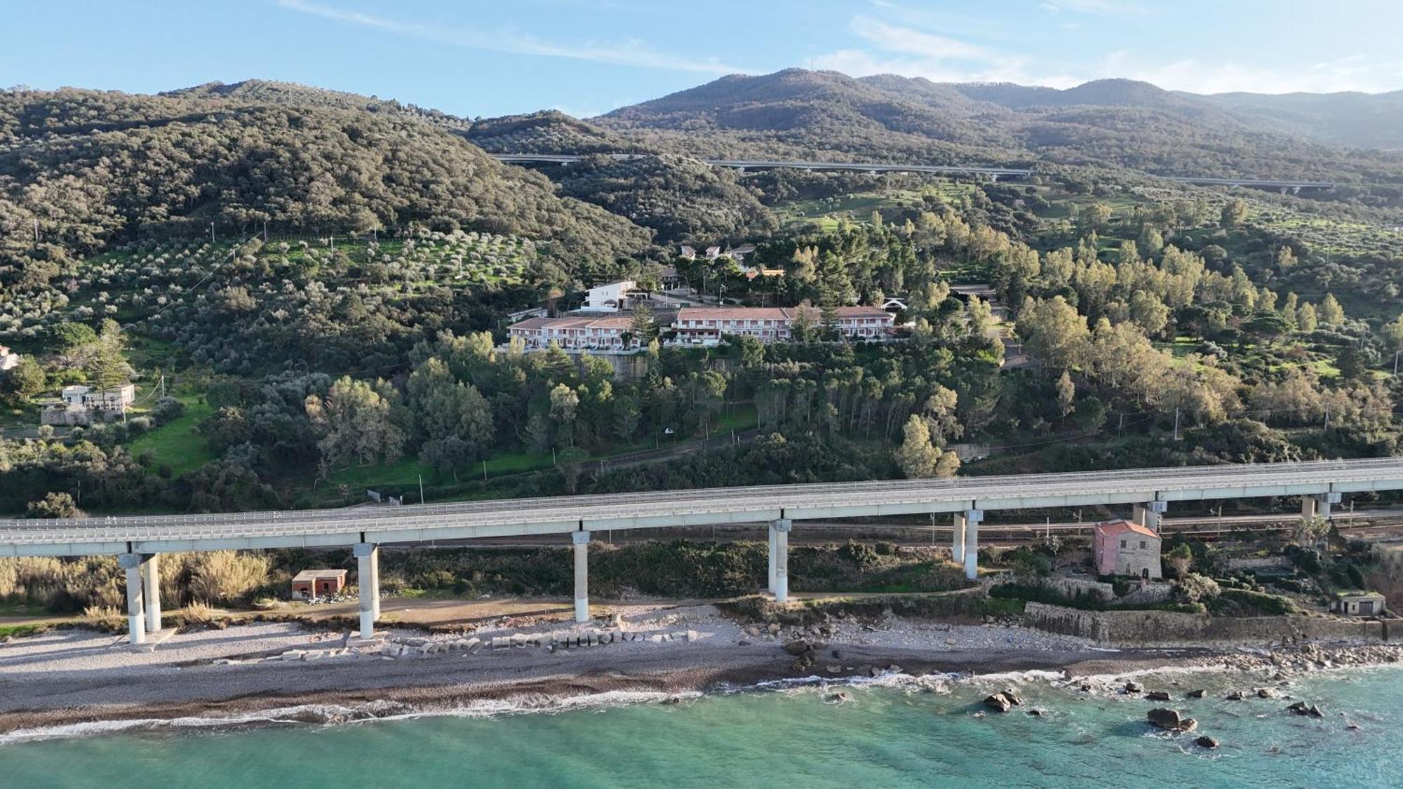 Villetta Sul Mare Acquedolci Buitenkant foto